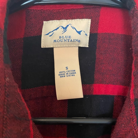 Men’s Buffalo Plaid Button Up - Picture 3 of 5